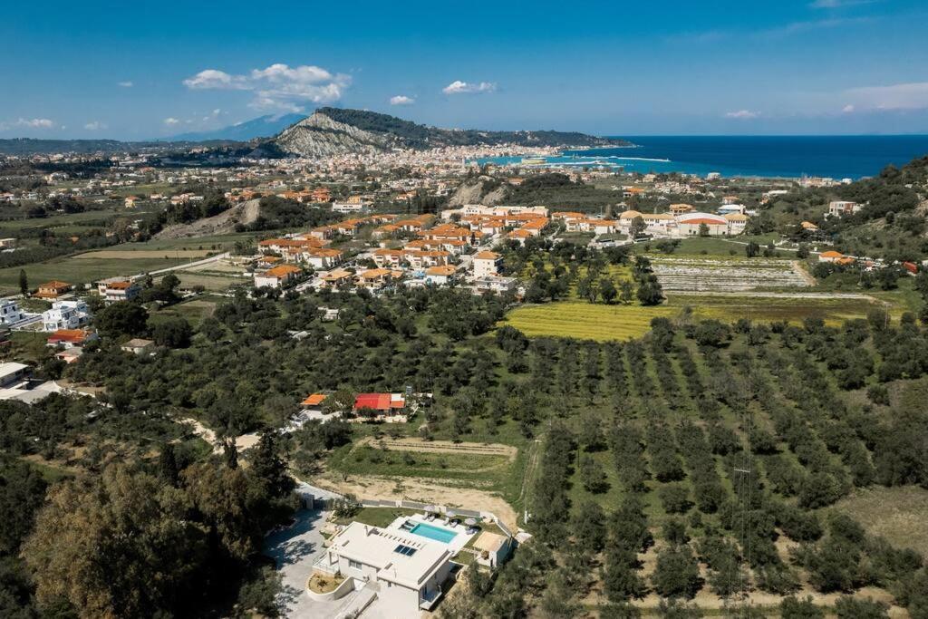 Melissia Luxury Villa Kalamákion Exterior foto