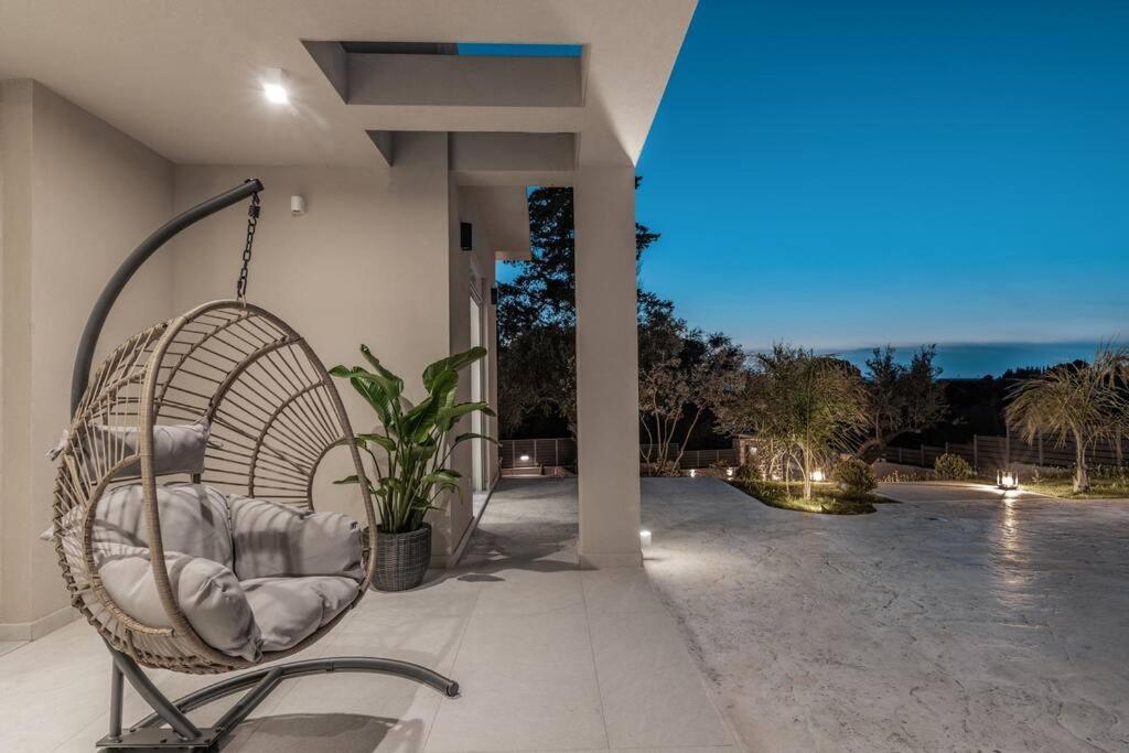 Melissia Luxury Villa Kalamákion Exterior foto