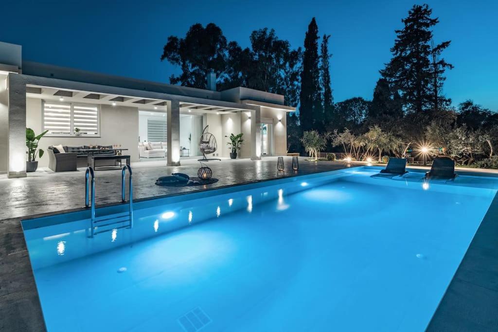 Melissia Luxury Villa Kalamákion Exterior foto